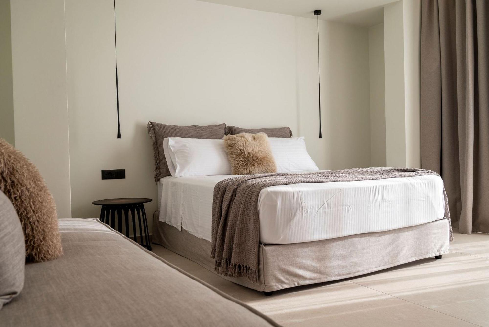 Rhotheon Suites In Ialysos  Bagian luar foto