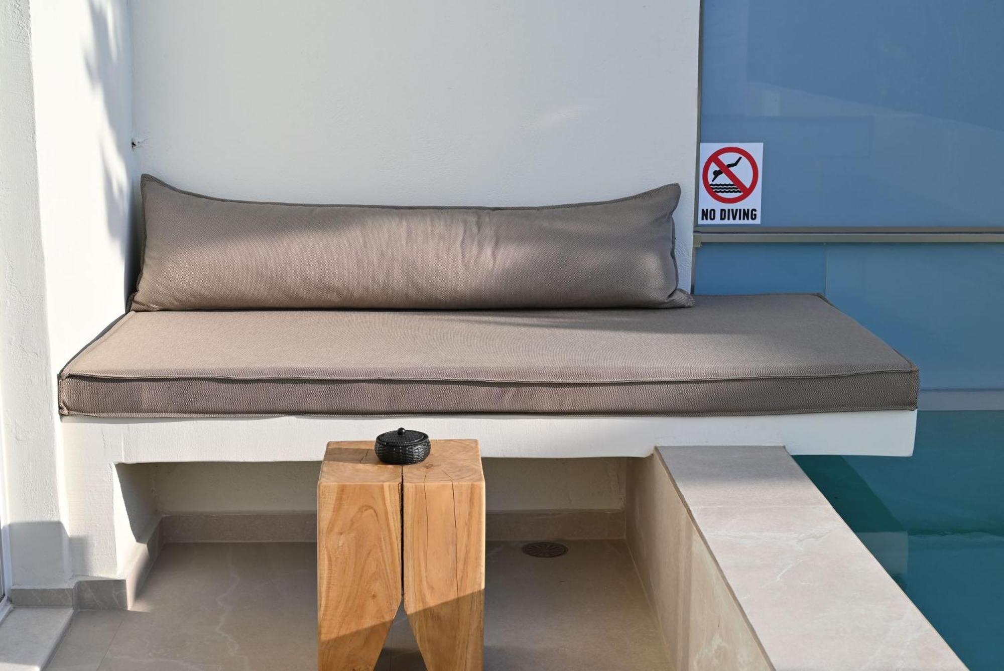 Rhotheon Suites In Ialysos  Bagian luar foto
