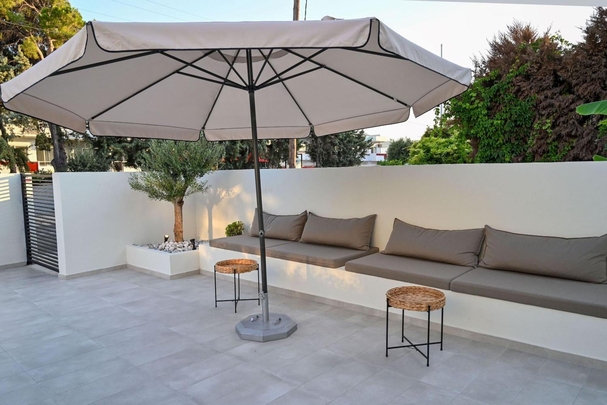Rhotheon Suites In Ialysos  Bagian luar foto