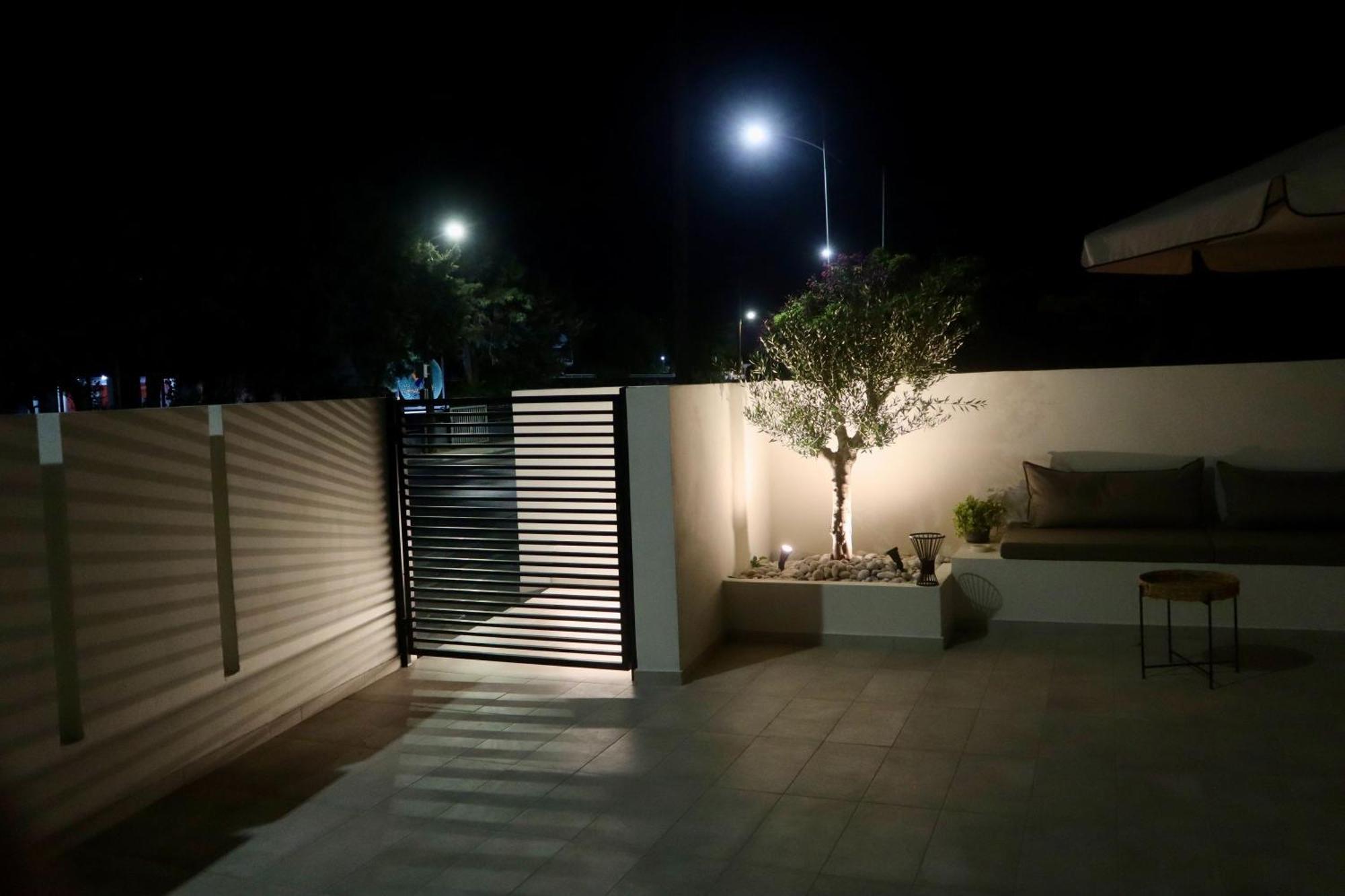 Rhotheon Suites In Ialysos  Bagian luar foto