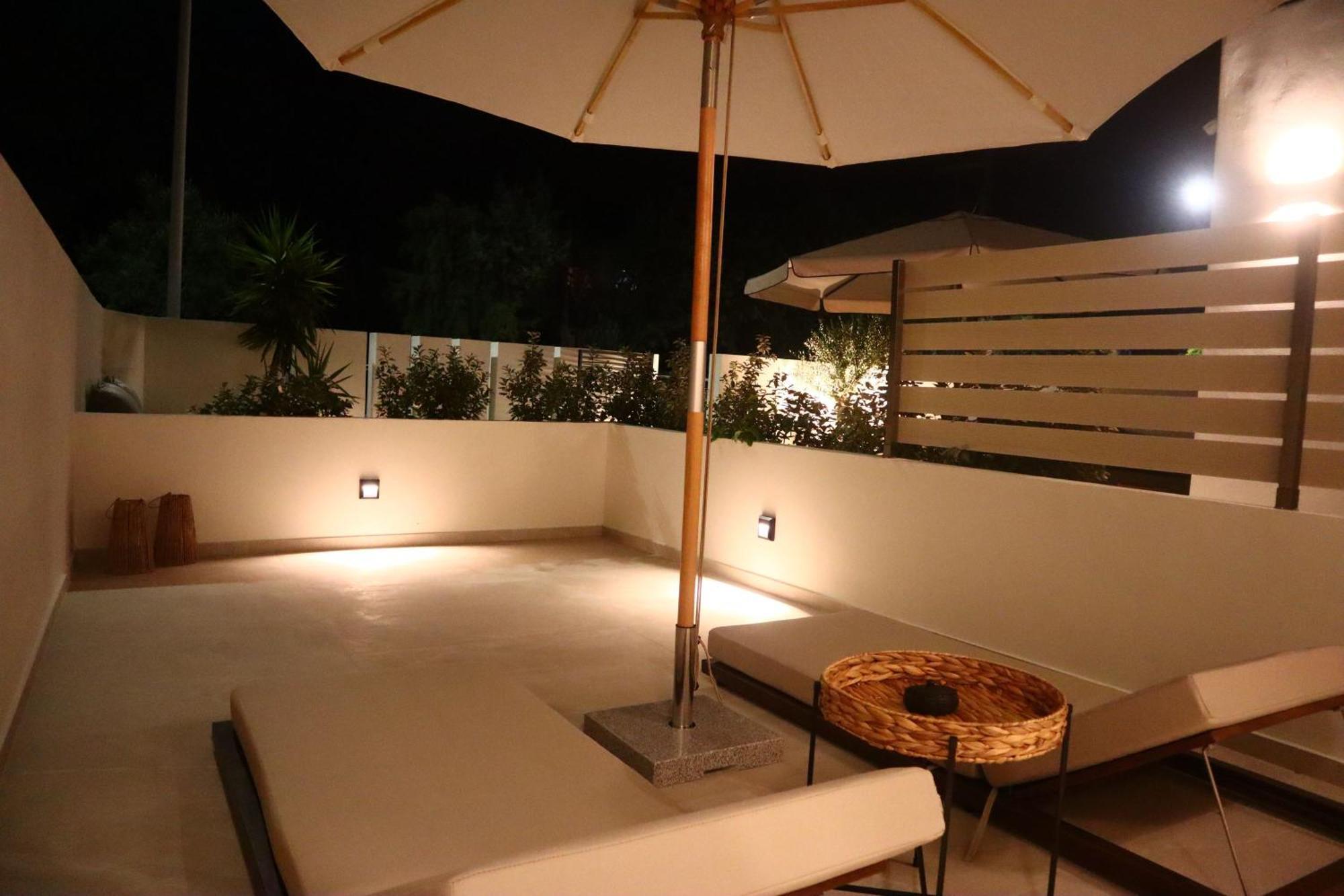 Rhotheon Suites In Ialysos  Bagian luar foto